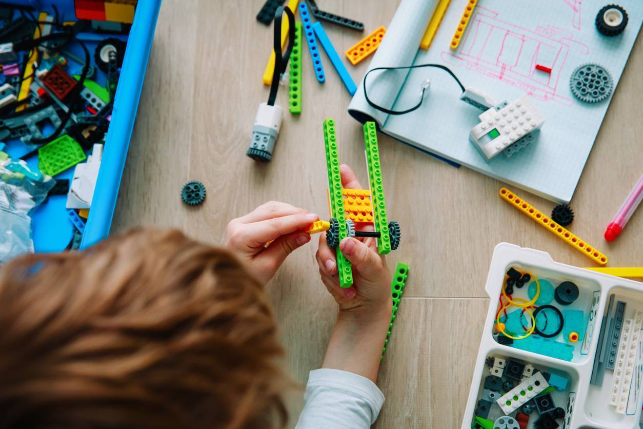 jouet pour ado lego figurine jeu