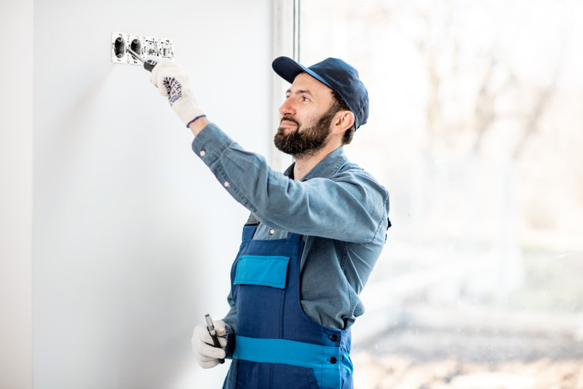 Services de réparation en électricité