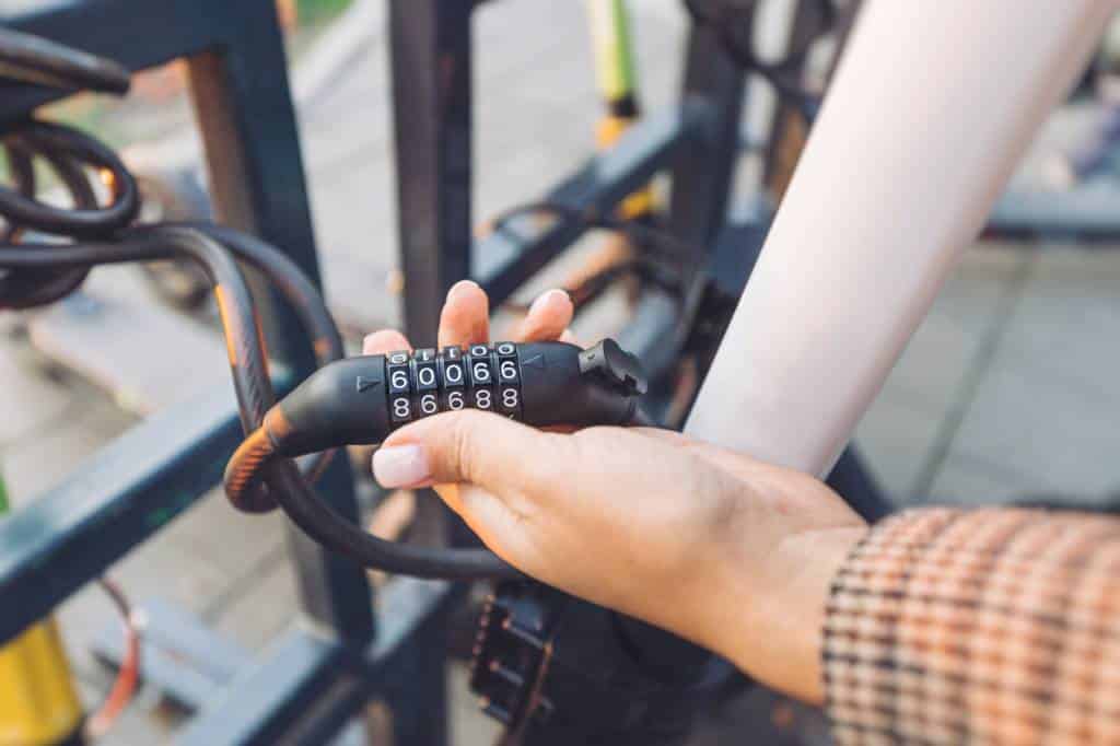 Antivol trottinette électrique sécurité protection alarme équipement engin mobilité déplacement transport