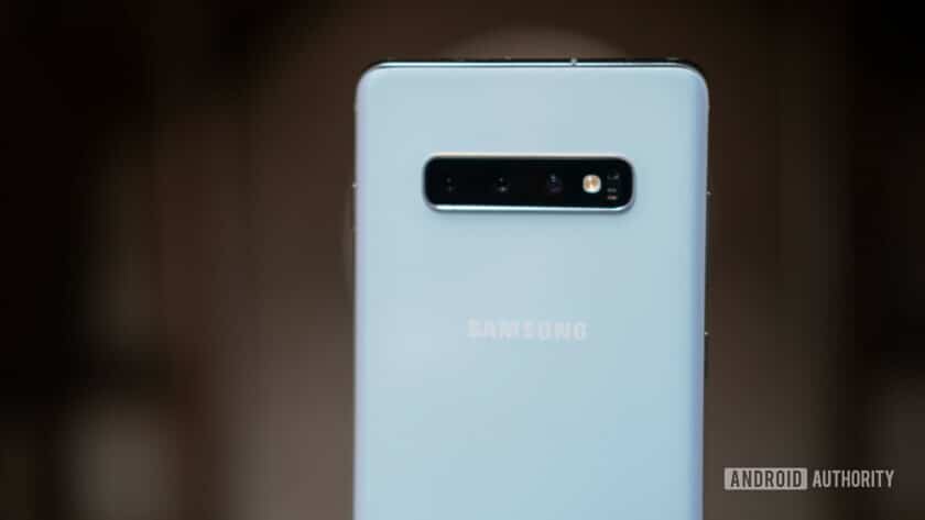 Samsung Galaxy S10 Plus Rear cameras (10 of 13)