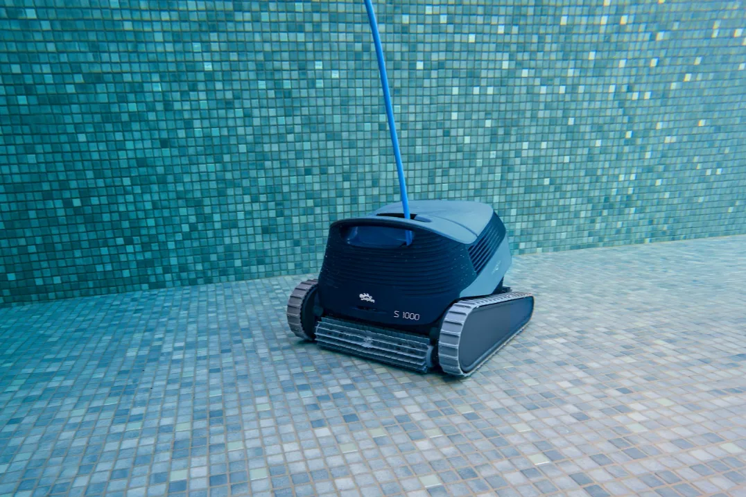 robot nettoyage piscine