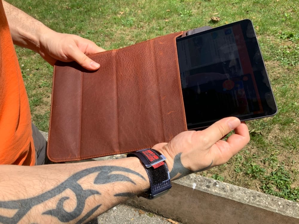 pochette pour tablette